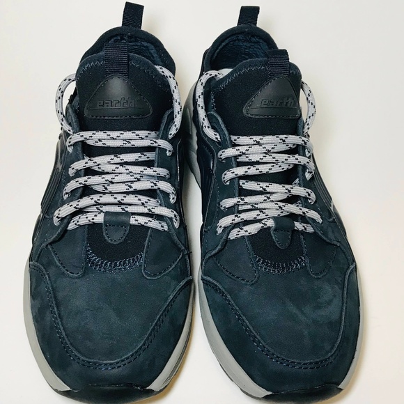 earth shoes saunter